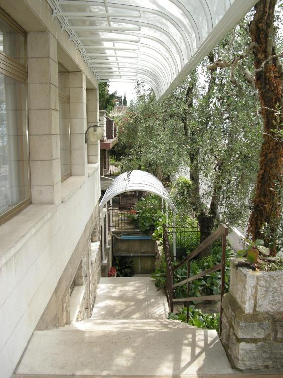 Hotel Nike Brenzone sul Garda Exteriör bild