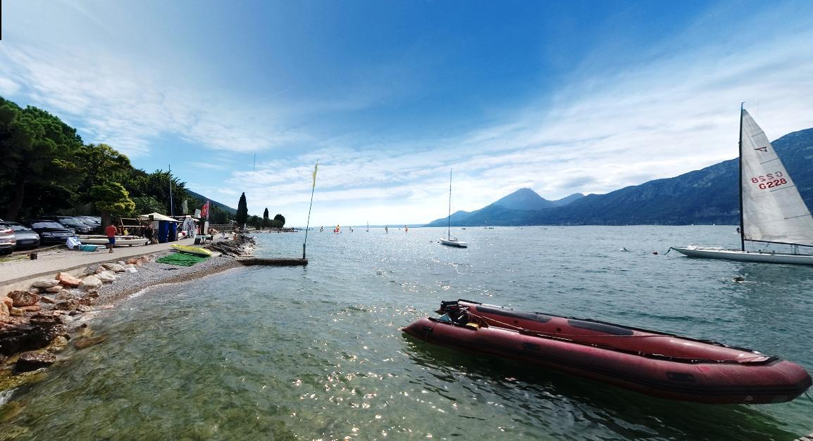 Hotel Nike Brenzone sul Garda Exteriör bild
